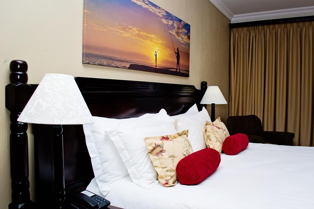 Umthunzi Hotel And Conference Umtentweni Quarto foto